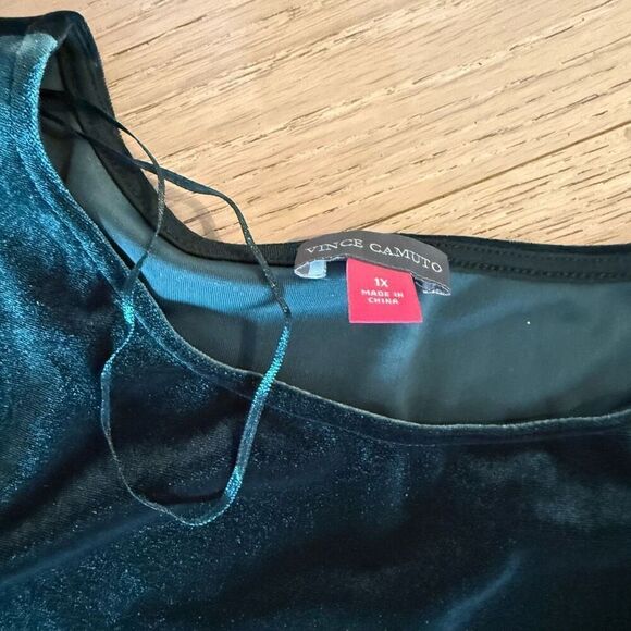 $134 Vince Camuto ~ Plus Size Long Sleeve Velvet Shift Dress ~ Size 1X m9 - Picture 5 of 5